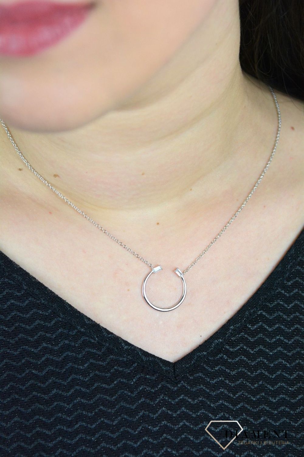 Złoty naszyjnik celebrytka niepełne kółko GR C19.jpg